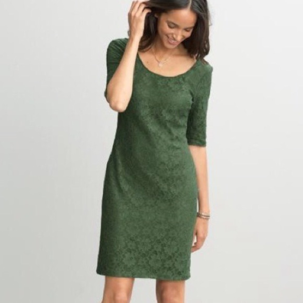 Forest Green Lace Scoop Neck Sheath Dress